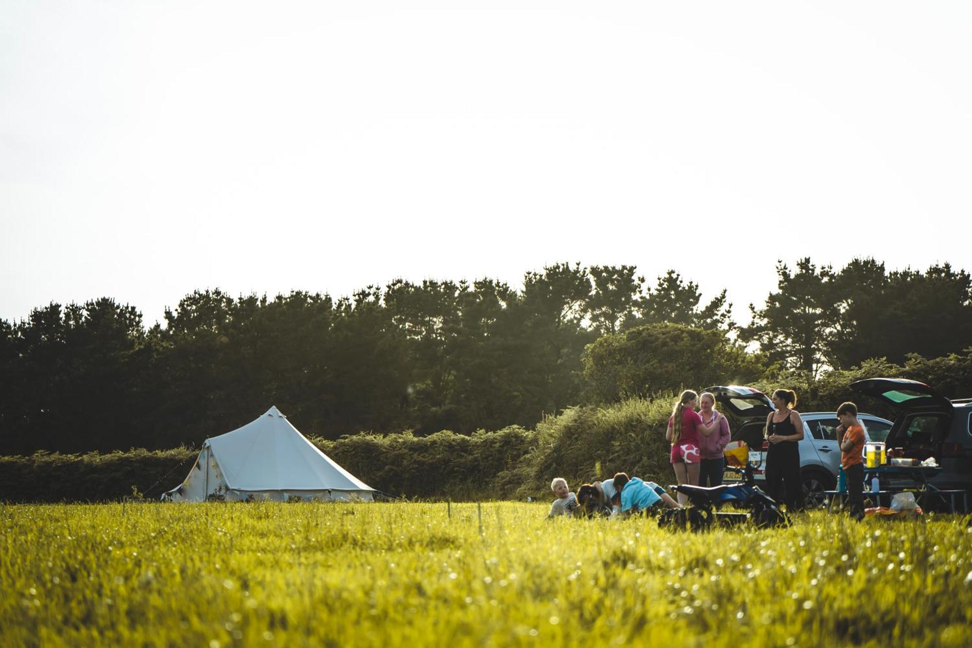 Trevena Cross Glamping & Camping هيلستون المظهر الخارجي الصورة